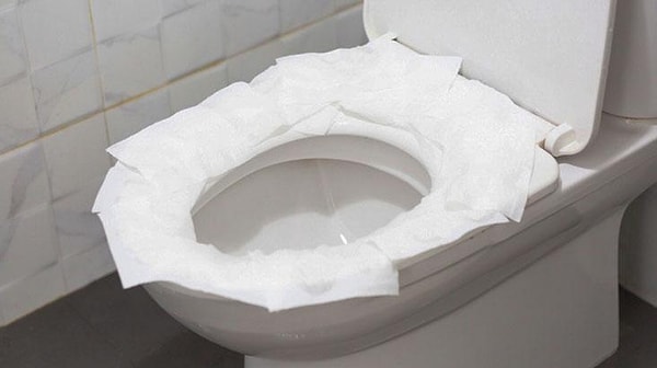 Kağıt sermek ya da klozette çömelmek koruma sağlamıyor.
