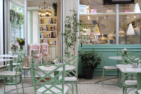 8. Merveilleux Patisserie – Feneryolu