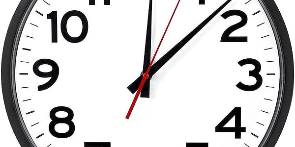 7. Saat sabah 7:00. Saatin akrep ve yelkovanı arasında kaç derecelik açı vardır?