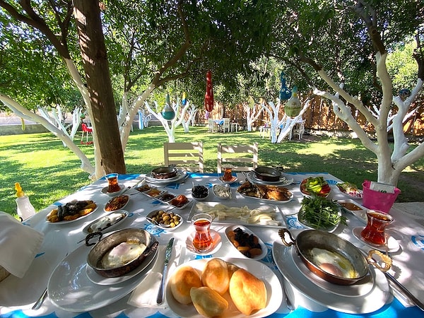 3. Narçiçeği Kahvaltı Evi – Yalıkavak