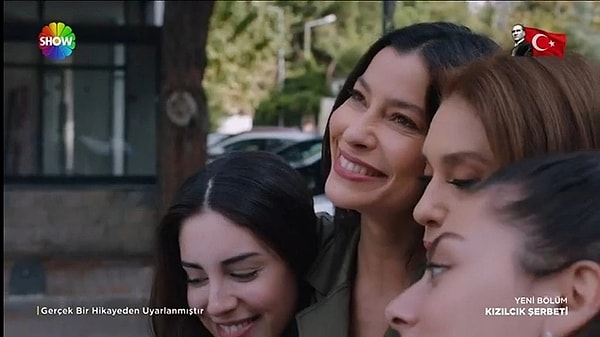 Kızılcık Şerbeti'nde Alev, ablasının boşanmasını kutlamıştı.