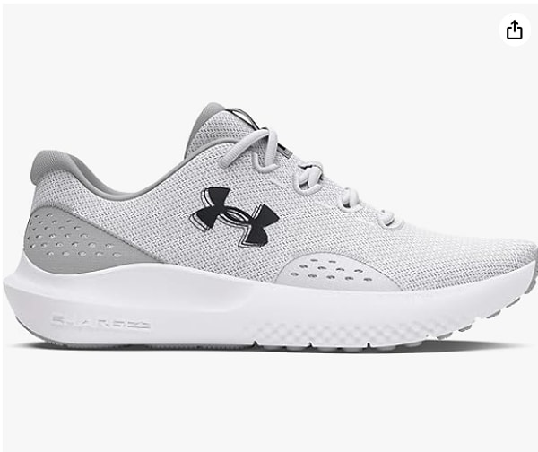 Günlük giyimde rahat bir ayakkabı arayışındaysanız indirimde yer alan Under Armour Charged Surge 4 modelini tercih edebilirsiniz.