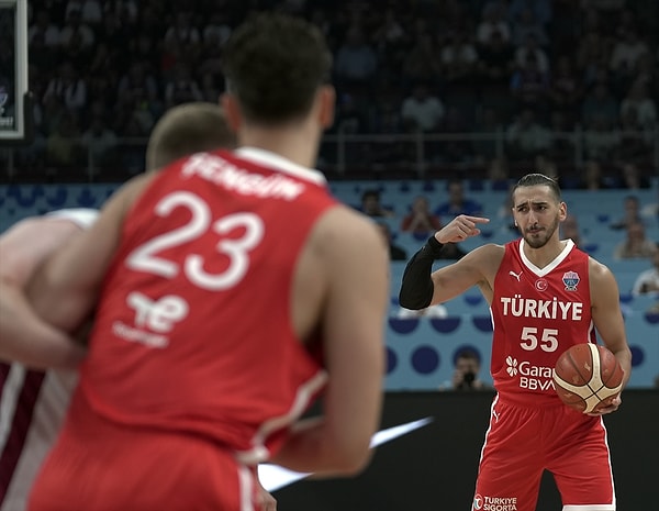 Dört periyotta da 12 Dev Adam'ın damgası vardı.
