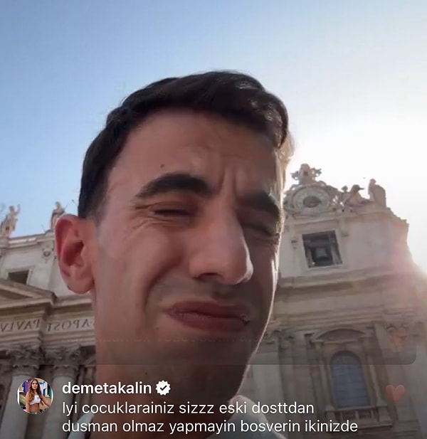 Demet Akalın'ın hayatında hiç kaos başlatmamış, kaosun başrolü olmamışçasına bıraktığı yorumu sizler için şöyle bırakalım👇️