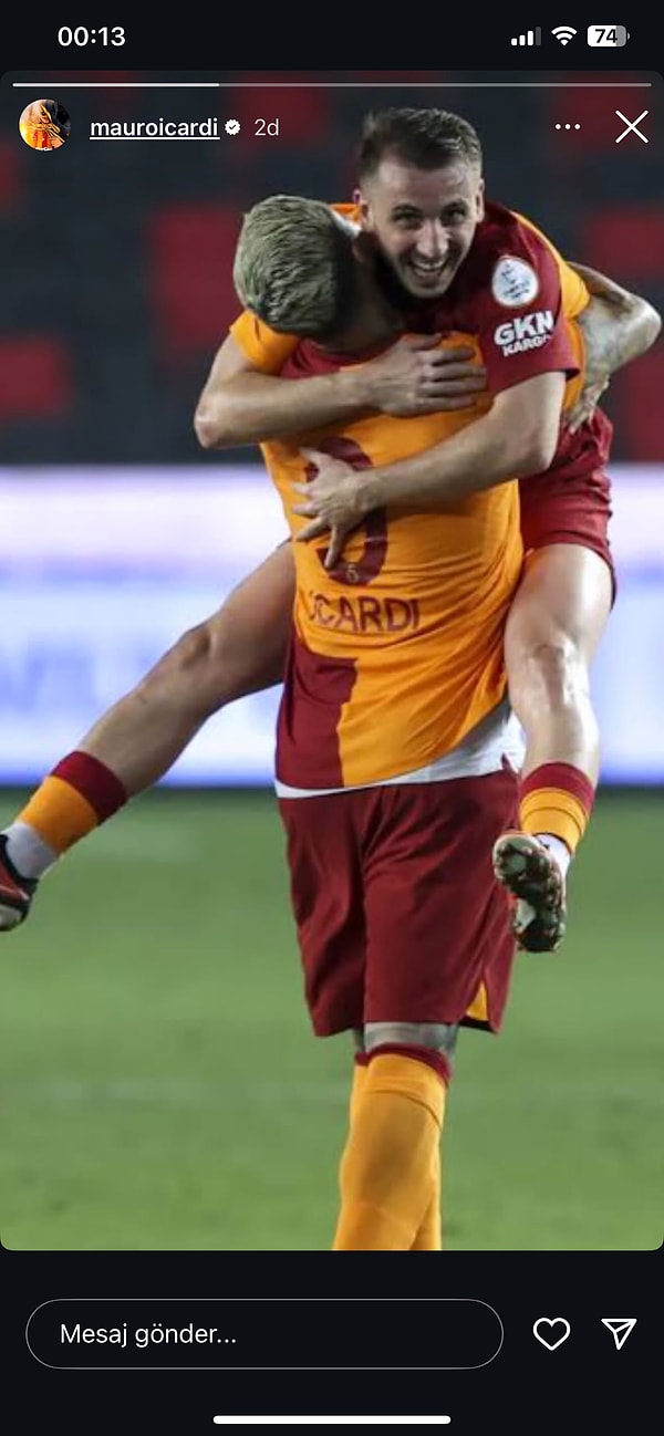 Mauro Icardi'nin Kerem'le yaşadığı gol sevincini paylaşması Galatasaray taraftarından da beğeni topladı.
