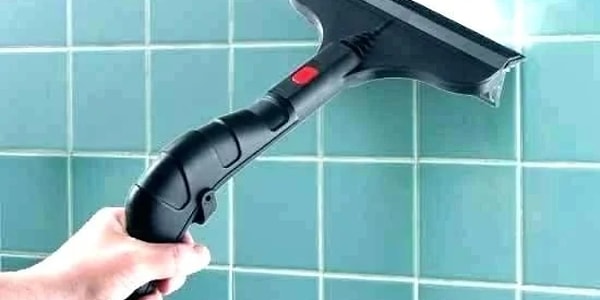 7. Buharlı temizleyici – Sadece suyla hijyen sağlar, deterjana ihtiyaç duymaz.