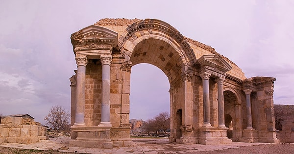 7. Anavarza Ancient City — The depths of history