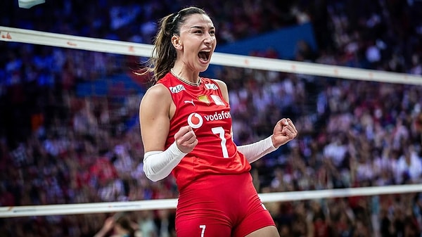 Filenin Sultanları gruplarındaki maçları kazanarak adlarını Son 16 turuna yazdırmayı başardı.