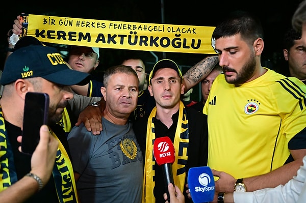 Kerem Aktürkoğlu Fenerbahçe’de! Milli futbolcu dün gece İstanbul’a geldi.