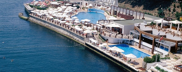 15. Kadıköy Moda Beach – Seaside Pleasure in the City