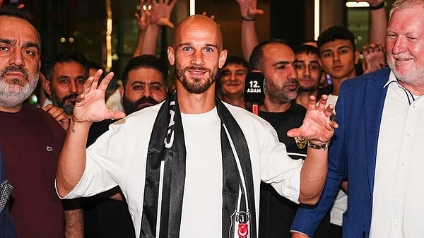 Vaclav Cerny, Beşiktaş'a transfer oldu.