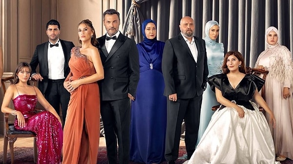 Kızılcık Şerbeti dizisinde Çimen karakterinin yurt dışına gitmesiyle vedalaştığı sahne beklenmedik bir ayrılık yaratmıştı.