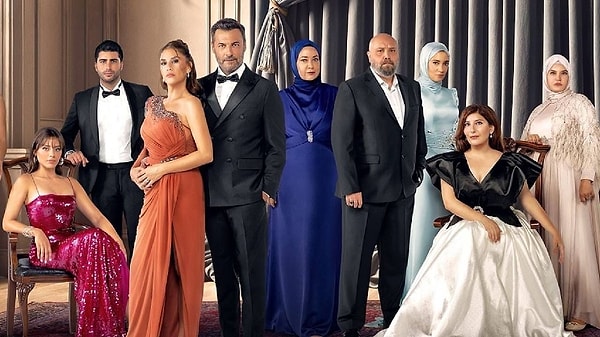 Kızılcık Şerbeti dizisinde Çimen karakterinin yurt dışına gitmesiyle vedalaştığı sahne beklenmedik bir ayrılık yaratmıştı.