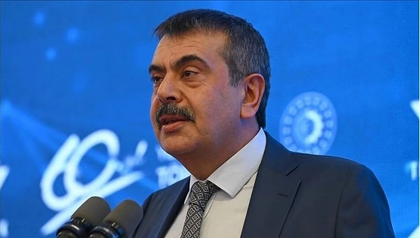 Milli Eğitim Bakanı Yusuf Tekin, Anadolu Ajansı (AA) Editör Masası'nda gündeme ilişkin soruları yanıtladı.