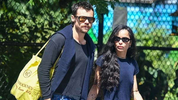 Harry Styles ve Zoe Kravitz’in adı aslında bir süredir birlikte anılıyor.