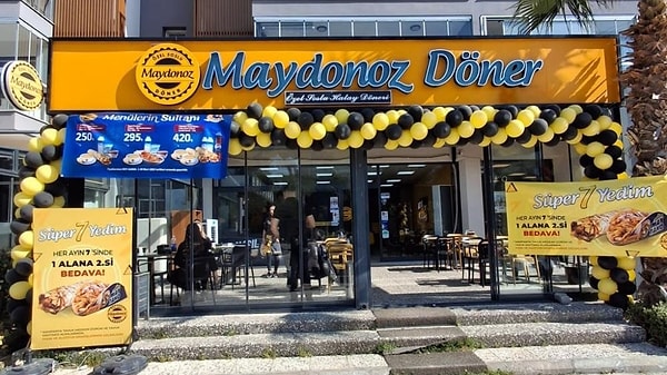 Maydonoz Döner satılıyor.