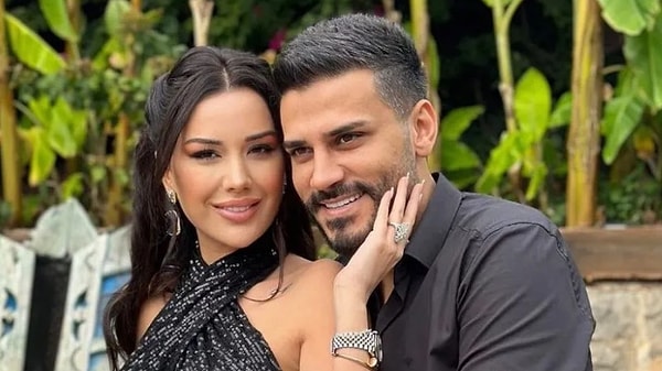 Dilan Polat ve Engin Polat çifti, son dönemde sosyal medya paylaşımlarıyla dikkat çekiyor. Dilan Polat, Instagram hesabından yaptığı paylaşımlarla eşi Engin Polat'ın kendisini evden kovduğunu duyurdu.