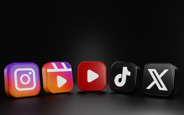 X, Instagram, Tiktok ve YouTube'a Türkiye'den erişim sağlanamıyor.