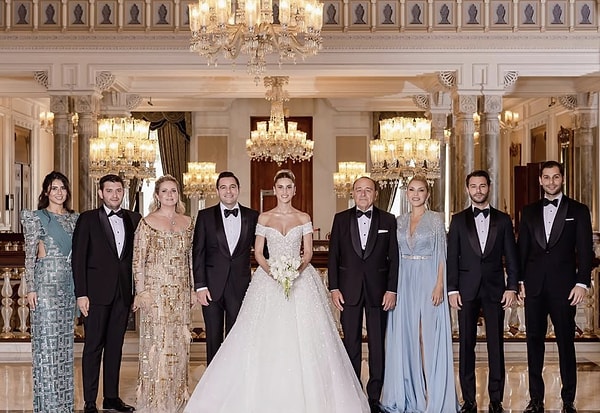 Sabancı ailesi magazinin en çok merak edilen ailelerinden biri.
