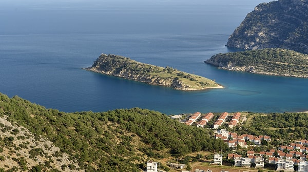 Where to Stay on Tisan Island? The Best Hotels on Tisan Island
