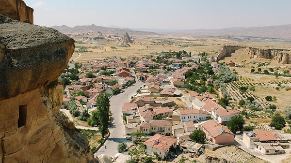 6. Çavuşin Village