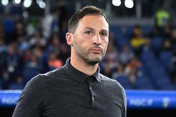 Fenerbahçe, Benfica maçı sonrasıda Jose Mourinho ile yollarını ayırmıştı.