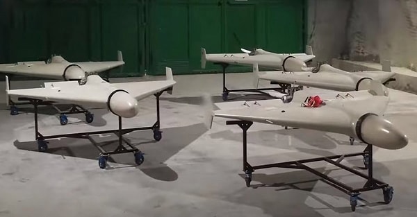 Rusya’ya ait insansız hava araçlarının Polonya hava sahasını işgal etmesi NATO’yu harekete geçirdi.