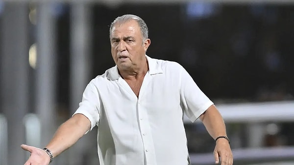 Çekya, Terim'i gündemine aldı.