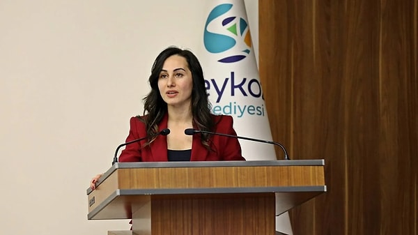 Beykoz Başkanvekili Özlem Vural Gürzel geçtiğimiz günlerde “Destek göremiyorum” diyerek CHP’den istifa ettiğini açıklamıştı.