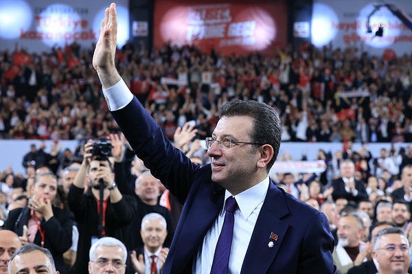 Ekrem İmamoğlu'nun diploma davasında karar açıklandı.