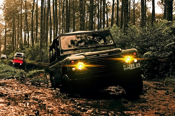 10. Off-Road Jeep Safaris and Historical Village Tours