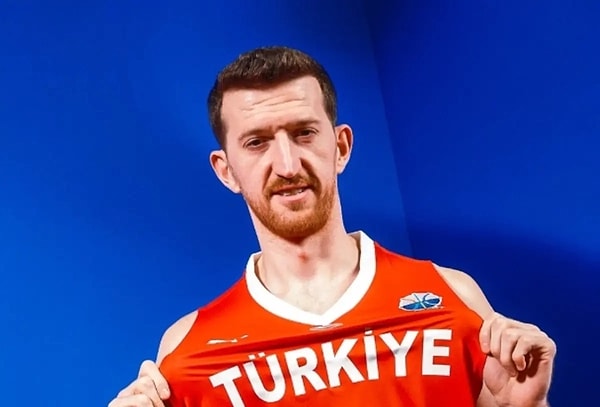 Ercan Osmani Hangi Takımda Oynuyor?