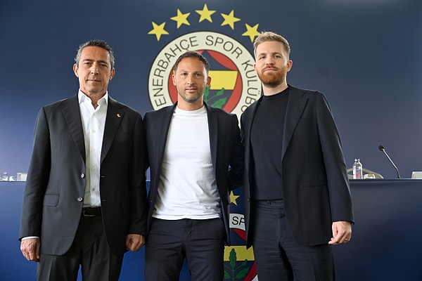Domenico Tedesco için bugün imza töreni düzenlendi.
