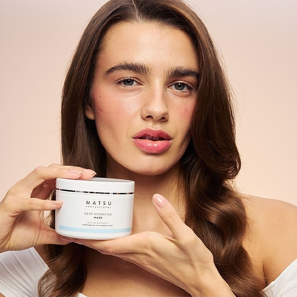 Matsu Deep Hydrating Besleyici ve Nemlendirici Saç Maskesi
