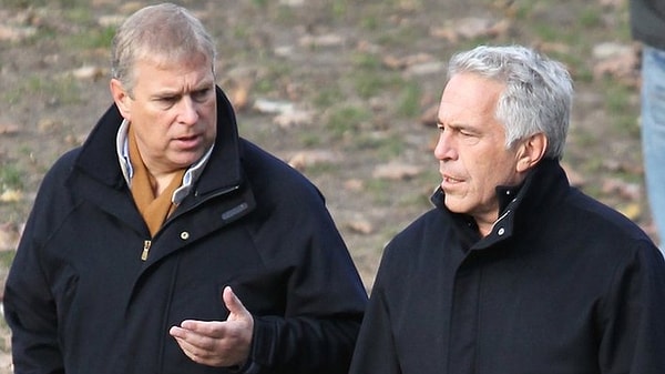 Bilenleriniz mutlaka hatırlayacaktır; bilmeyenler için söyleyelim: Amerikalı milyarder Jeffrey Epstein, reşit olmayan kız çocuklarını kapsayan bir cinsel istismar ağı kurmakla suçlanmış ve ortaya çıkan gerçekler adeta kan dondurmuştu.