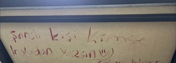 Instagram adresini paylaşan işçiler de var.