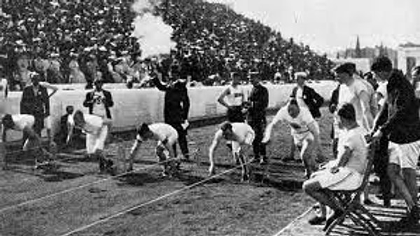 14. İlk modern Olimpiyat Oyunları hangi yıl yapılmıştır?