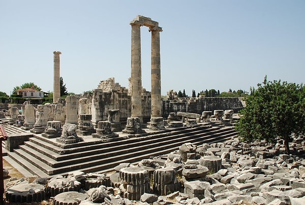 8. Didim Apollon Tapınağı