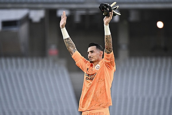 Uğurcan Çakır transferi tüm spor kamuoyunda tartışma yarattı.