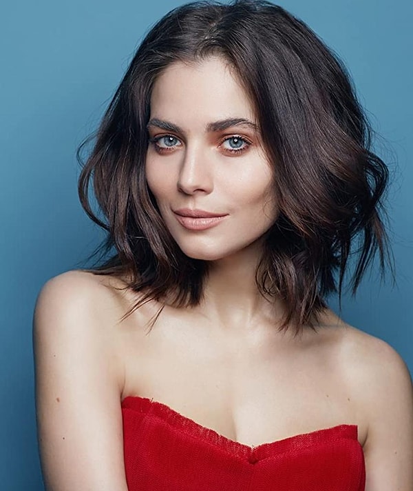 1.	Yuliya Snigir