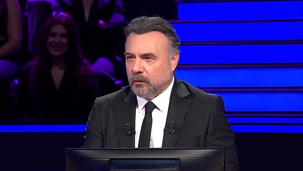 ABD'de 20 yıl boyunca iş bulmakta zorlanan, sebebini öğrenemeden işten çıkarılan Caron McBride ehliyetini değiştirirken hangisinden ötürü ağır suç kaydının olduğunu öğrenmiştir?