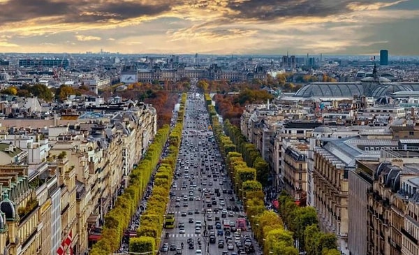 13. Bağdat Avenue — The hub of shopping and café culture