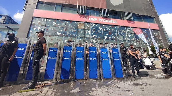 Kongrenin durdurulması için yazı gönderildi.