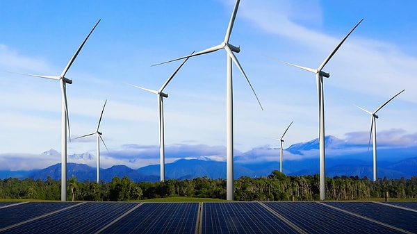 Yenilenebilir enerji sektörü bile zarar görür.