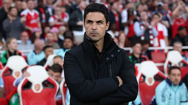 Arsenal'de Arteta iki yıldızı gözüne kestirdi.