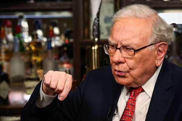 Sen sabır abidesi ve değer avcısı Warren Buffett’sın!