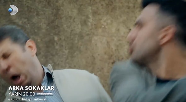 Kanal D'deki Arka Sokaklar dizisinin yeni bölümünde Türkiye'nin gündemine oturan 'babaya tokat' olayı işlendi.