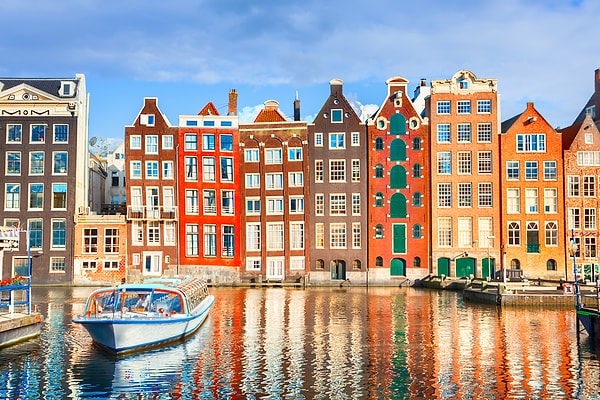 Sen bir dünya şehri olsan "Amsterdam" olurdun!