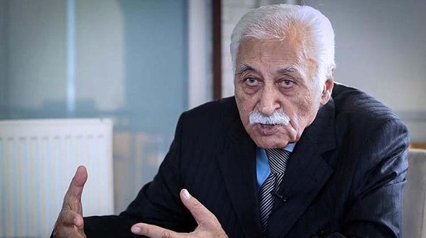 Yavuz Bülent Bâkiler Kimdir?