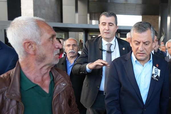 CHP Genel Başkanı Özgür Özel'e Taksim'deki Atatürk Kültür Merkezi (AKM) çıkışında 4 Mayıs Pazar günü yumruklu saldırıda bulunan Selçuk Tengioğlu 4'üncü kez hakim karşısına çıktı.